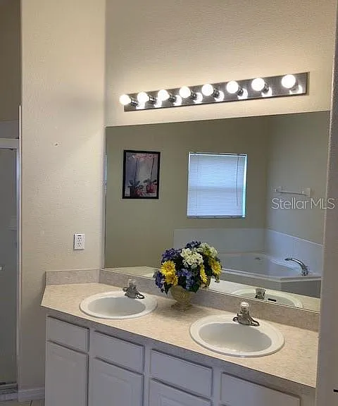 16644 Fresh Meadow Dr — Photo 6