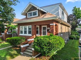 6948 30th St, Berwyn, IL 60402