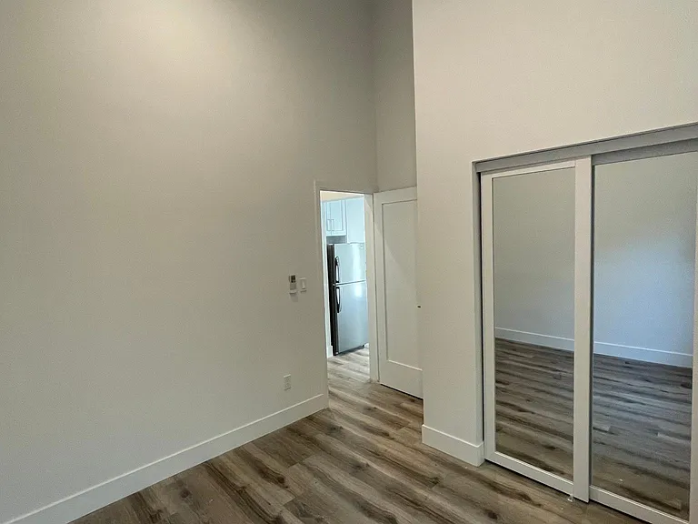3227 Madera Ave — Photo 10