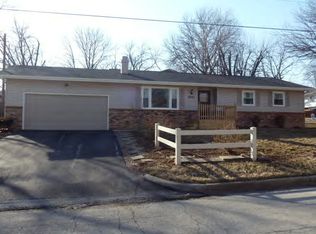 2847 Marcella Dr, Decatur, IL 62521