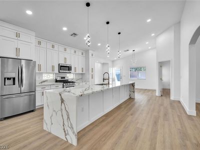 8233 Valley Stream Ave, Las Vegas, NV, 89131