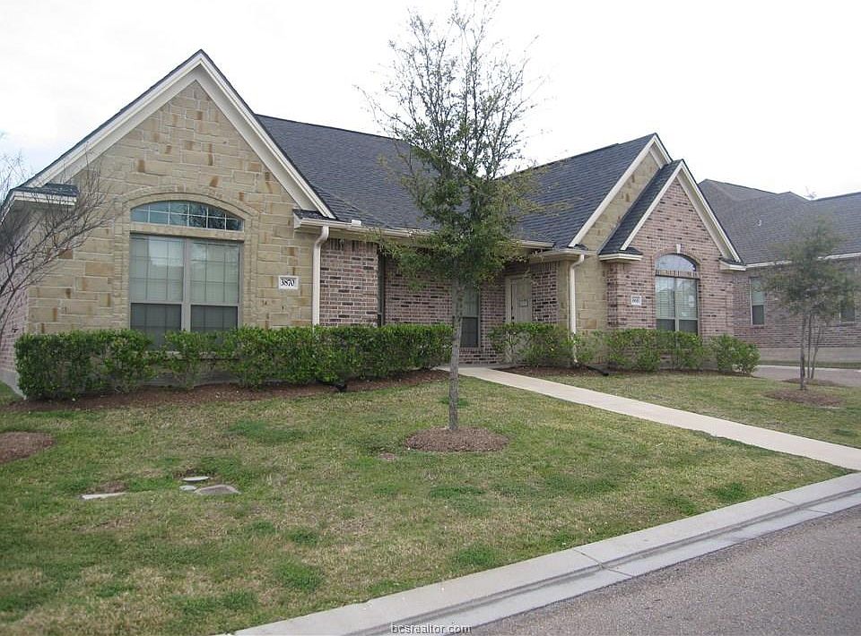 1st image of 3868 Oldenburg Ln
