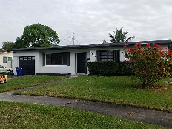 2nd image of 19125 NW 39th Pl