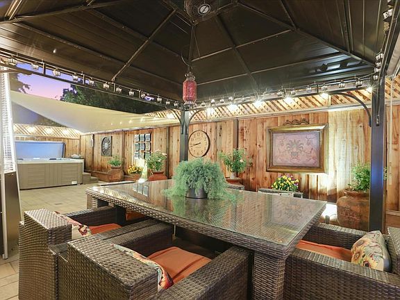 5th image of 844 Denardi Way
