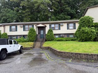 115 South St, Chicopee, MA 01013
