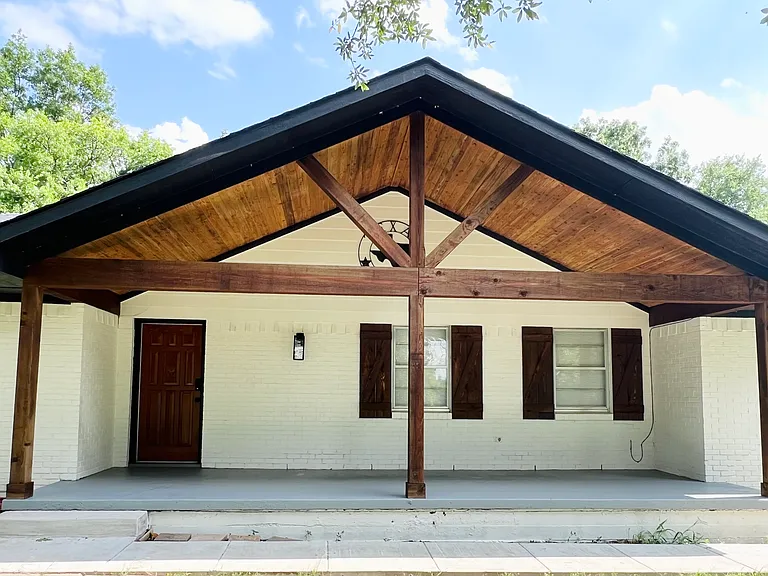 14784 FM 121 — Photo 1