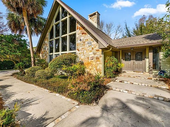 5th image of 6519 SW 37th Way