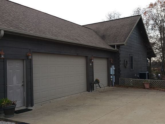 Three-car garage