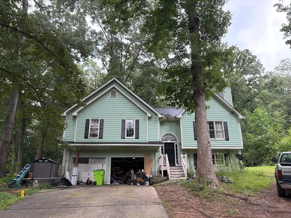 649 Peach Crossing Dr, Dallas, GA 30132