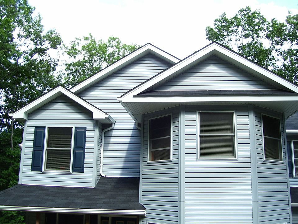2nd image of 2222 Bellingham Dr