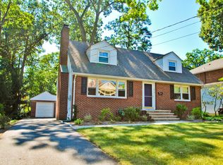 212 California St, Ridgewood, NJ 07450