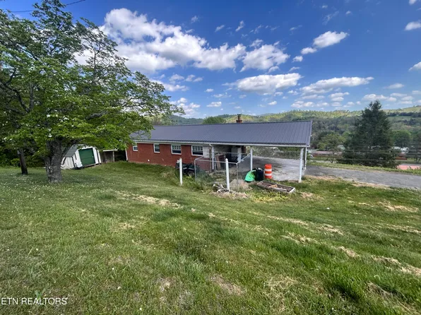 225 Rose Dr, Tazewell, TN 37879