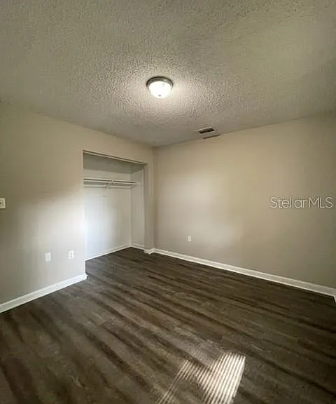 2415 Idlewild St — Photo 9