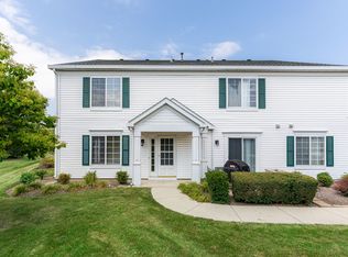 684 Fieldcrest Dr UNIT A, South Elgin, IL