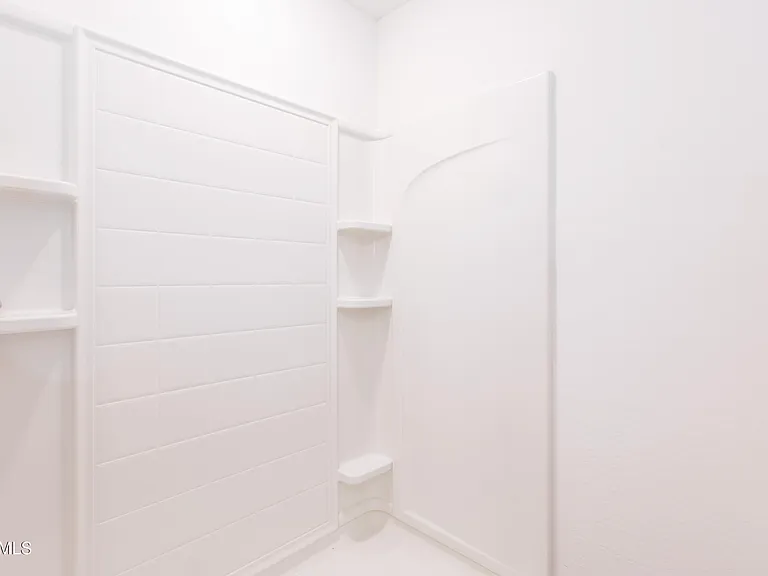 1441 E Tuscany St — Photo 12