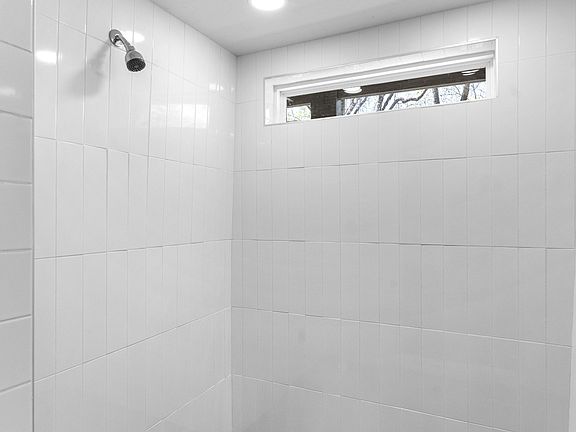 26th image of 7711 Steeplechase Ct