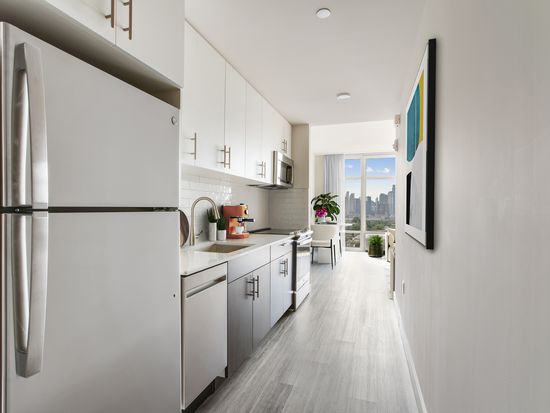 413 Summit Ave APT 1405, Jersey City, NJ 07306