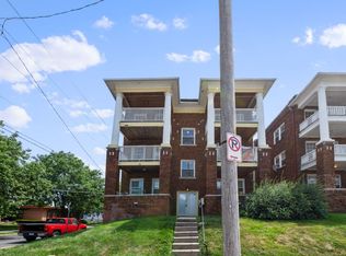 201-203 W 38th St #203-1W, Kansas City, MO 64111