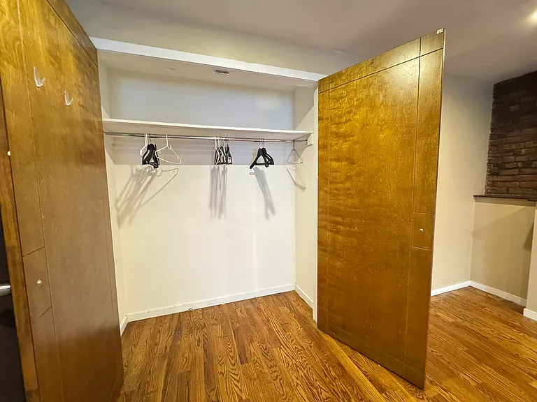 310 Clifton Pl #BF — Photo 4