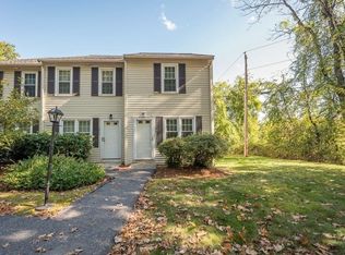 275 Sunderland Rd, Worcester, MA 01604