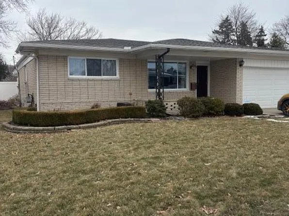 13455 Haupt Dr, Warren, MI 48088