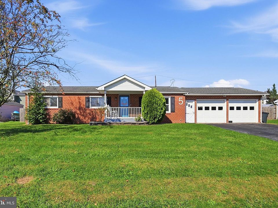 1st image of 5 Clarke Ct