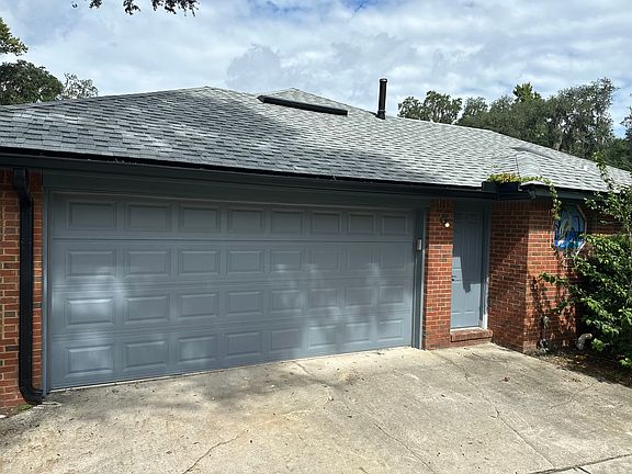 4th image of 341 Hickory Acres Ln
