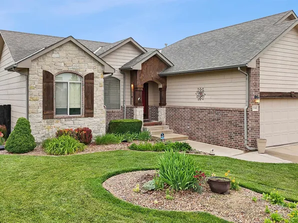 2310 E Sunset St, Goddard, KS 67052