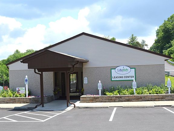 Leasing Office