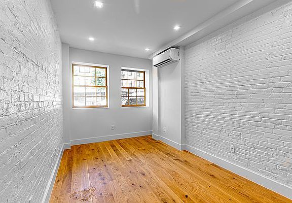 2nd image of 90 Atlantic Ave #18