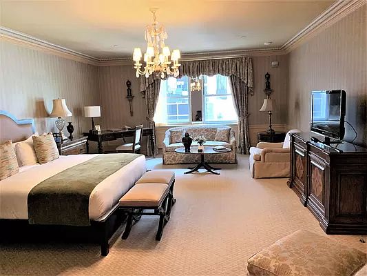 1st image of 781 5th Ave APT 211