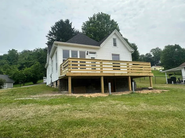 1204 Boulevard Ave, Fairmont, WV 26554