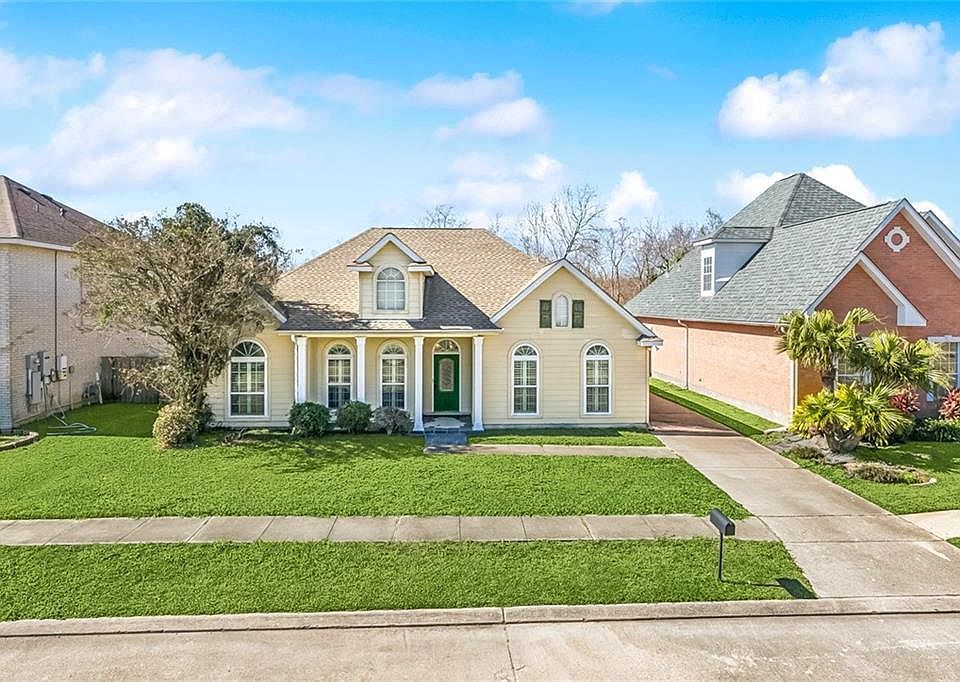 1st image of 4811 Lennox Blvd