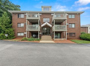 33 Andrew St APT 3, Manchester, NH 03104