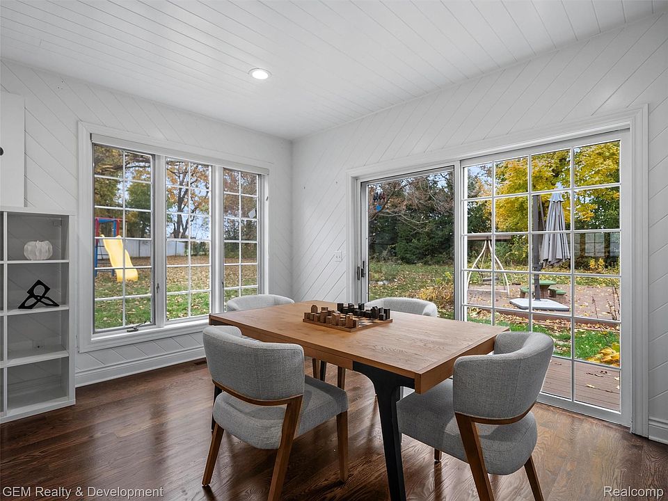 1900 Tiverton Rd, photo 14