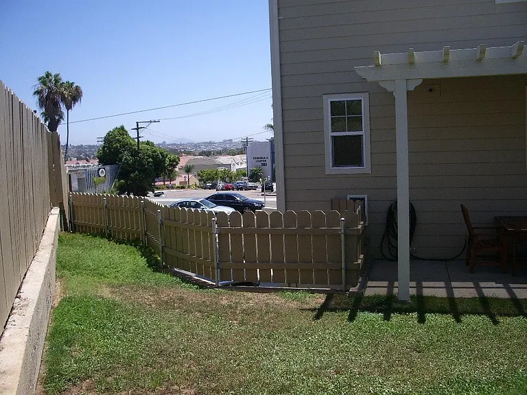 3012 Rosecrans St — Photo 25