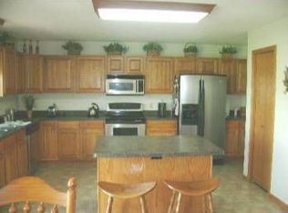 10628 Shaw Rd, Spencer, OH 44275