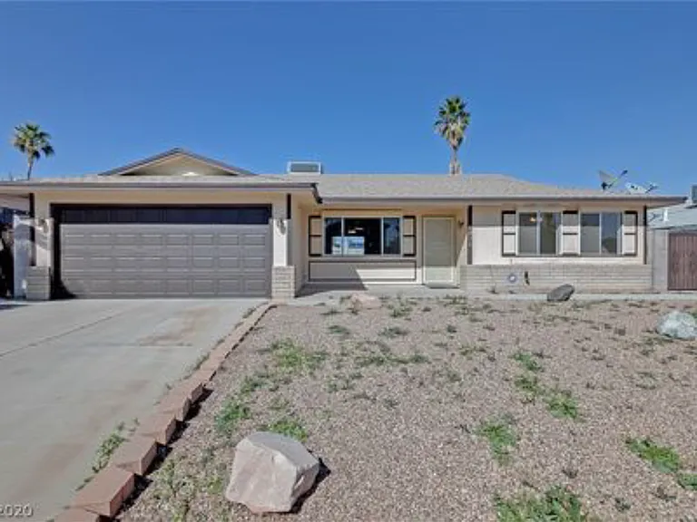 7016 Hurricane Way — Photo 2
