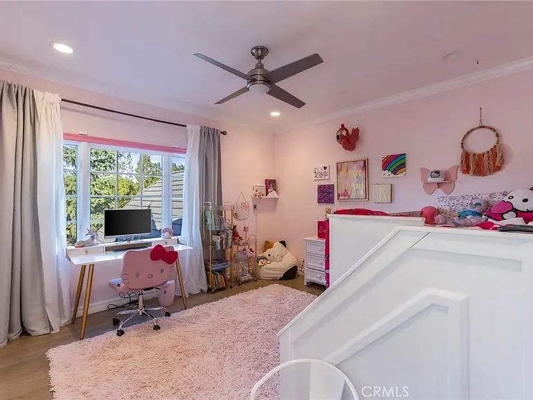 4637 Westchester Dr — Photo 28