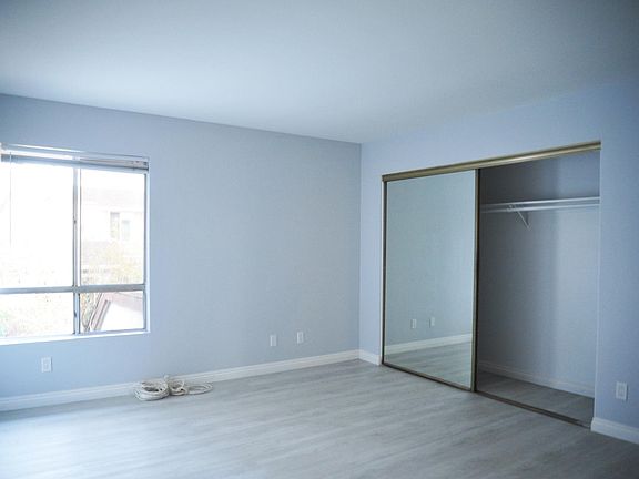 5th image of 2337 S Greenwood Pl APT B