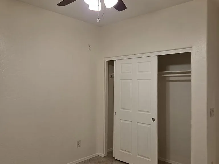 1828 E Beverly Rd — Photo 17