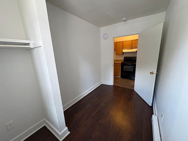 32 N 3rd Ave — Photo 7