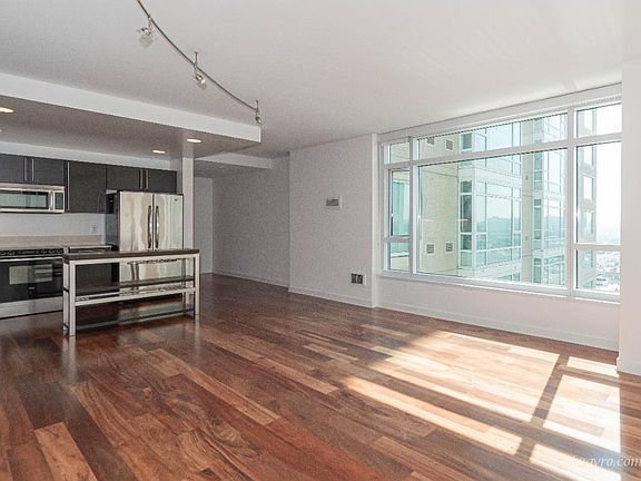 3rd image of 1160 Mission St Unit 1001