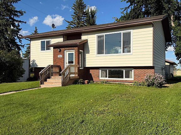 3rd image of 3706 1st St E