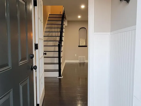 8036 Forrest Ave, Philadelphia, PA 19150