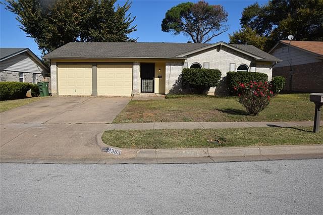 1st image of 2305 Yale Dr