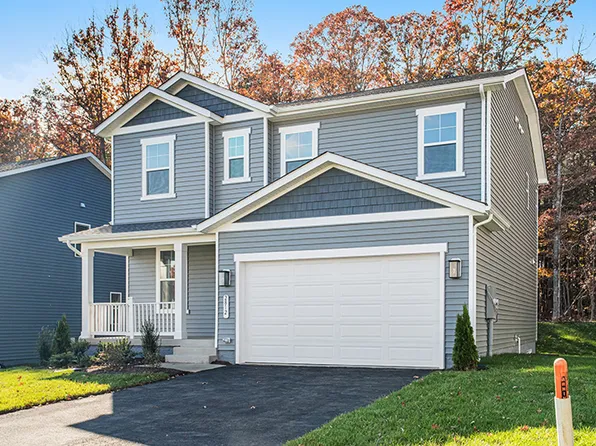 2812 White Tail Dr, Locust Grove, VA 22508