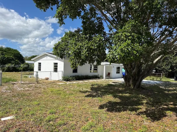 2409 2nd Ave SE, Vero Beach, FL 32962