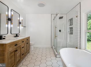 320 Gambrills Rd, Gambrills, MD 21054