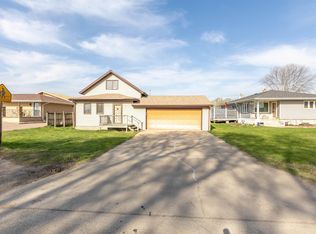 109 Buckley St, Sloan, IA 51055
